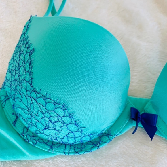 Victoria's Secret | Intimates & Sleepwear | Beautiful Victorias Secret